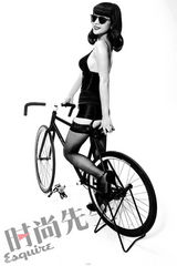 高清图：柳岩登《时尚先生》称做性感尤物并不有趣