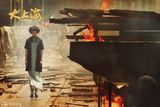 组图：《大上海》曝“乱世儿女情”花絮