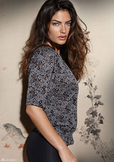 高清组图：意大利超模阿里萨-米勒性感内衣写真