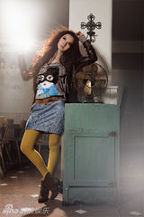 幻灯：戚薇华丽变身异域女郎 打造别样风味