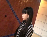 组图：陈冠希亲密照女主角谢芷蕙学生装现身  