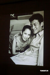 幻灯图：戴妮廷摄影展 陈冠希TWINS私房照曝光