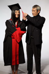 组图：“萌学生”杨采妮与“怪老师”徐克