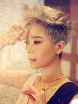 海清白发魔女大片 率性打扮清新妩媚