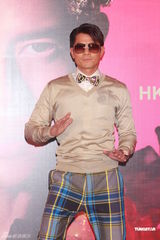 组图：郭富城个唱将凌空跳舞 带来全新超视觉享受