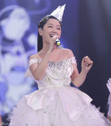 组图：天津卫视新节目“卖关子” 齐秦打头阵