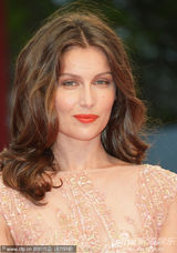 组图：威尼斯电影节时尚盘点之妆容发型