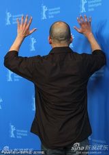 高清：《口红》发布会 导演乔纳森“斗鸡眼”耍宝