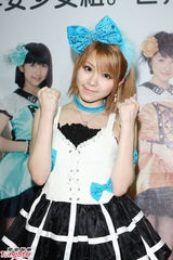 组图：早安少女组台湾握手会引千名粉丝