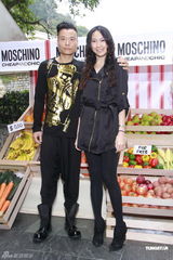 组图：谢婷婷曝锋芝同吃团年饭 阿Sa否认会秘婚