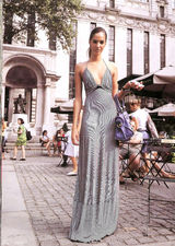 高清组图：欧美嫩模街拍 身材高挑美腿修长