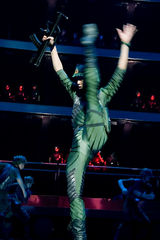 高清组图：舞蹈《跨越》剧照