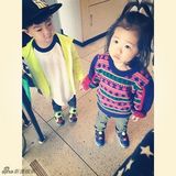 组图：韩国丑萌小正太再曝萌图 小眼咪咪喜感足