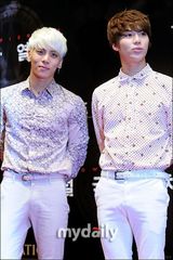 组图：李秉宪金秀贤等出席《雪国列车》首映