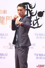 组图：陈怡蓉演风骚老板娘 王阳明开镜汗如雨下