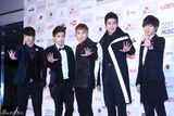 高清组图：Super Junior与f(x)IU等出席音乐颁奖礼