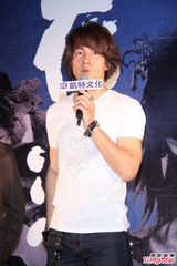 组图：言承旭宣传新片惹尖叫 陈意涵赞陈妍希歌艺