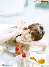 幻灯图集：松浦亚弥清新写真 小美女甜美可爱