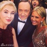 组图：卷福囧瑟夫争当奥斯卡抢镜王 成鬼脸大战