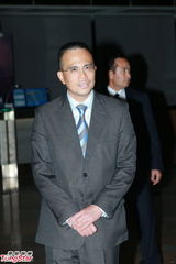 组图：晶刚香港婚宴 李嘉诚满面笑容出席婚宴