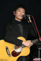 组图：《爱的生存之道》演唱会韦礼安压轴