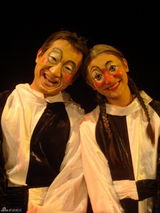 幻灯图集：繁星戏剧村首演剧目《高朋满座》剧照