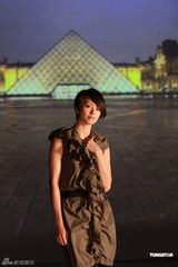 高清图：梁咏琪拍MV清丽出镜 自曝在墨西哥遭人突吻