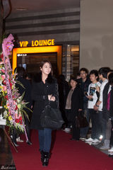 高清组图：韩星李多海韩彩英等助阵《爸爸》VIP首映