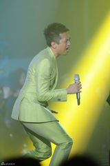 组图：我是歌手羽泉爆冷夺冠 邓超帮唱抢戏