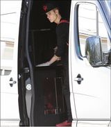 组图：贾斯汀-比伯与赛琳娜音乐奖后疑似复合