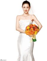 组图：王丽坤化身人鱼公主演绎浪漫新娘