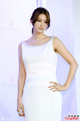 组图：韩星柳仁英赴台代言 望与周杰伦合作