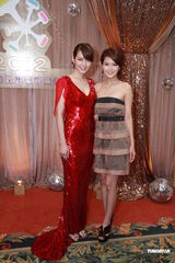 组图：郑伊健古天乐等众星亮相TVB颁奖礼