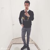 组图：韦唯仨混血儿子帅照曝光 大儿子北大学霸