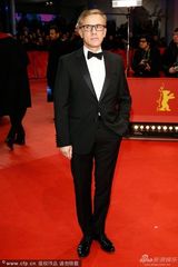 组图：柏林闭幕红毯 瓦尔茨揽女导演春风得意