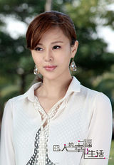 组图：关悦《囧人的幸福生活》演绎甜美御姐