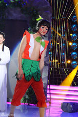 组图：包贝尔《大咖秀》再演葫芦娃PK王祖蓝