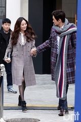 组图：神起昌珉FT在真刘仁娜等为品牌站台