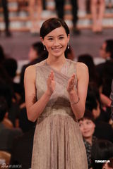 组图：无线2012巡礼举行 花旦斗性感小生受欢迎