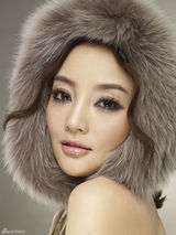 高清图：李小璐初春粉嫩写真曝光