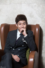 高清组图：韩星崔宇植爱台湾小清新喜欢周星驰