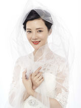 组图：车晓变身甜美新娘 浪漫演绎婚纱大片