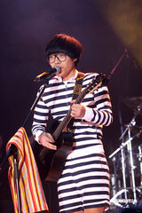 幻灯：卢广仲香港个唱尾场落幕 出席庆功宴兴奋难掩