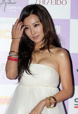 高清图：金敏贞刘承浩等出席忠武路电影节开幕式