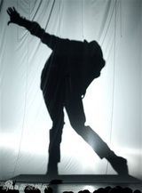 幻灯图：2010BET颁奖礼举行 克里斯-布朗致敬MJ