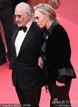 高清组图：《堕落儿童雕像》首映 女主角唐纳薇亮相