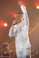 组图：《我为歌狂》毛宁背水一战 温岚败者复活