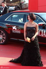 高清组图：《桃姐》红毯 刘德华许鞍华秦海璐等齐聚