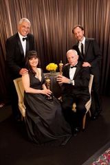 幻灯：奥斯卡后台照曝光 毕格罗获最佳最威风