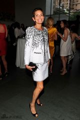 组图：彭丽媛入选《名利场》年度最佳着装榜